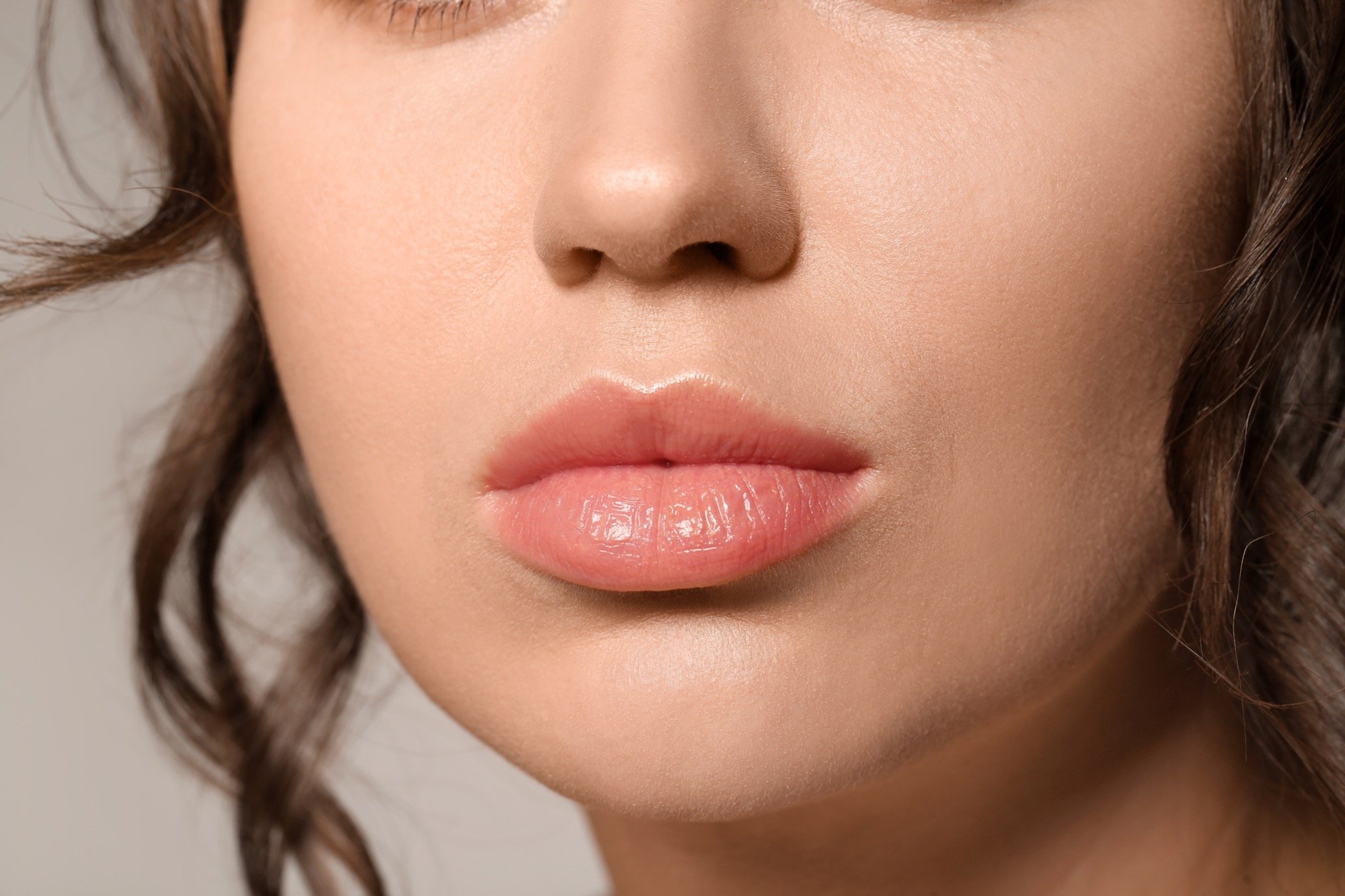 بهترین رنگ‌ها برای شیدینگ لب طبیعی